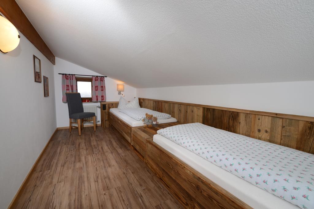 Haus Panorama Lägenhet Reit im Winkl Rum bild