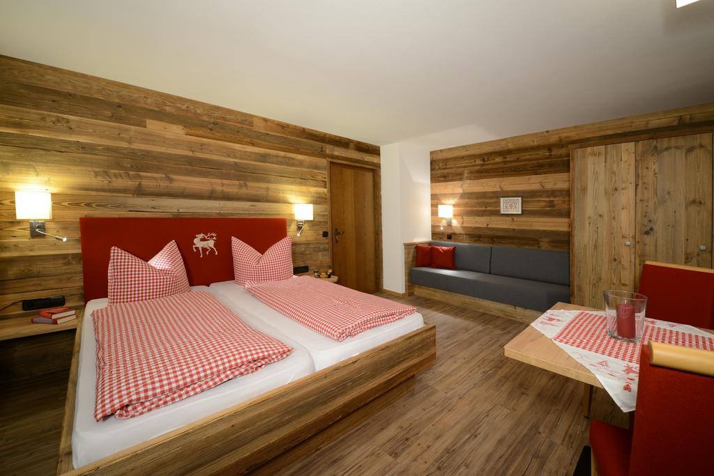 Haus Panorama Lägenhet Reit im Winkl Rum bild